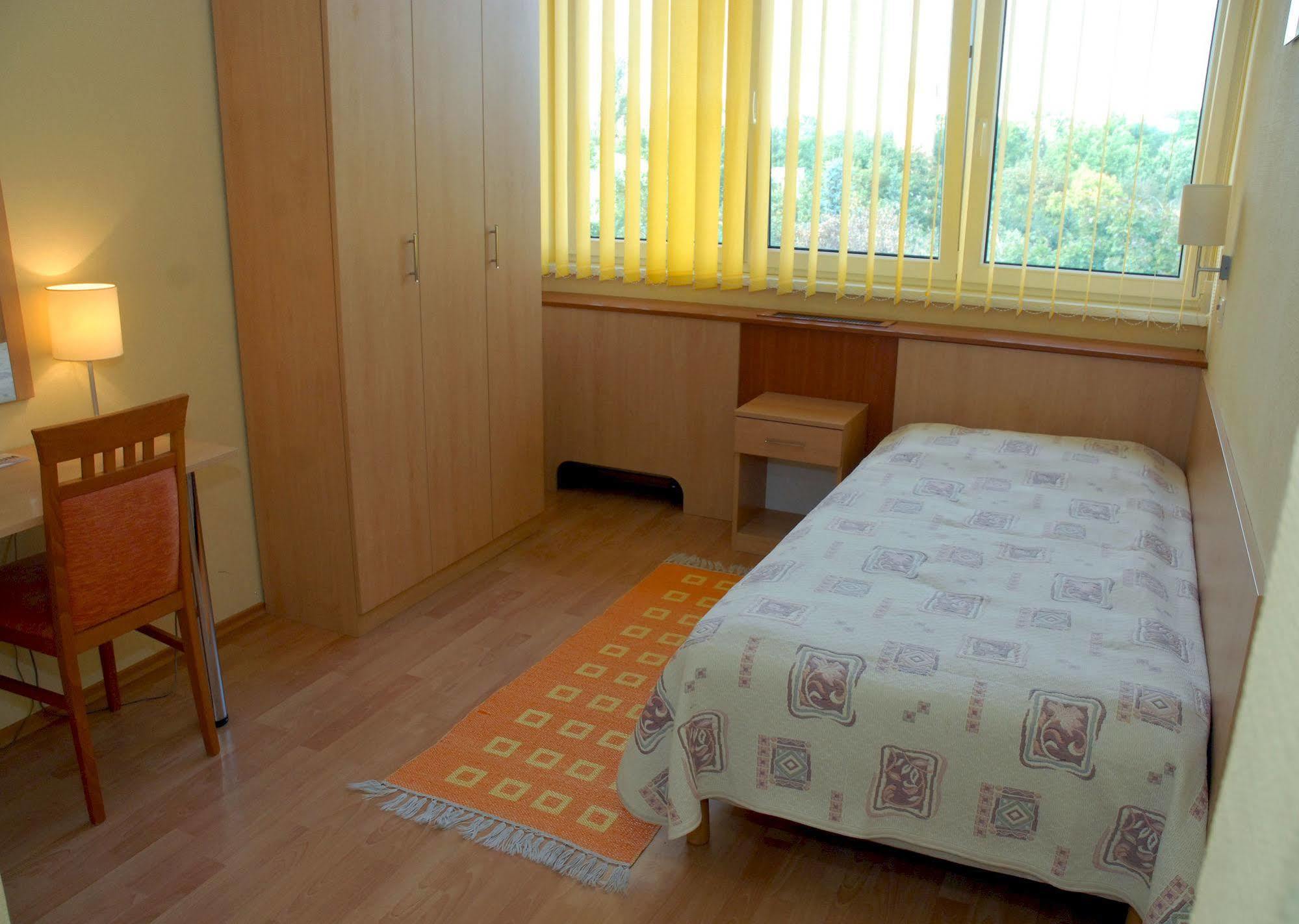 Sport Hotel Debrecen Eksteriør billede