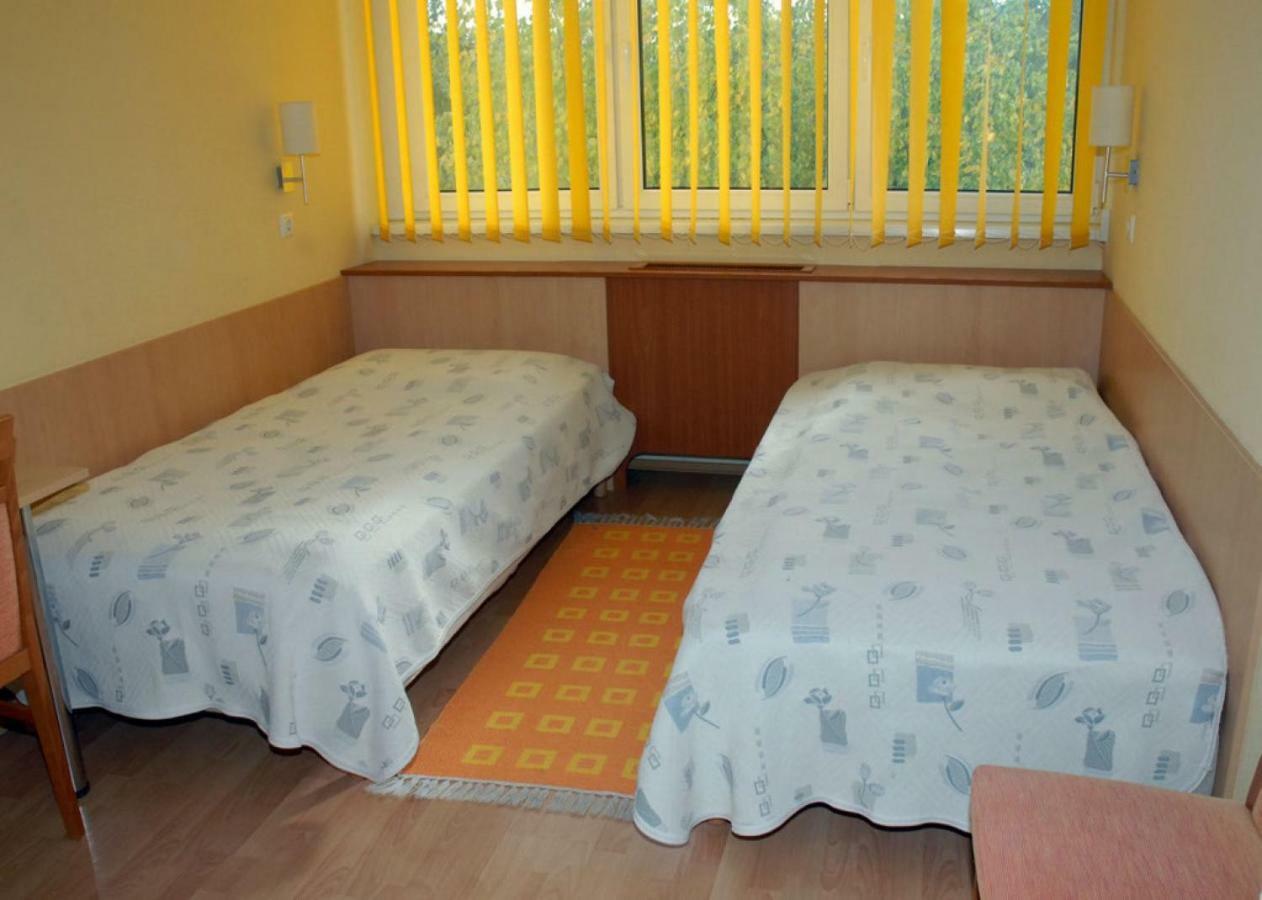 Sport Hotel Debrecen Eksteriør billede